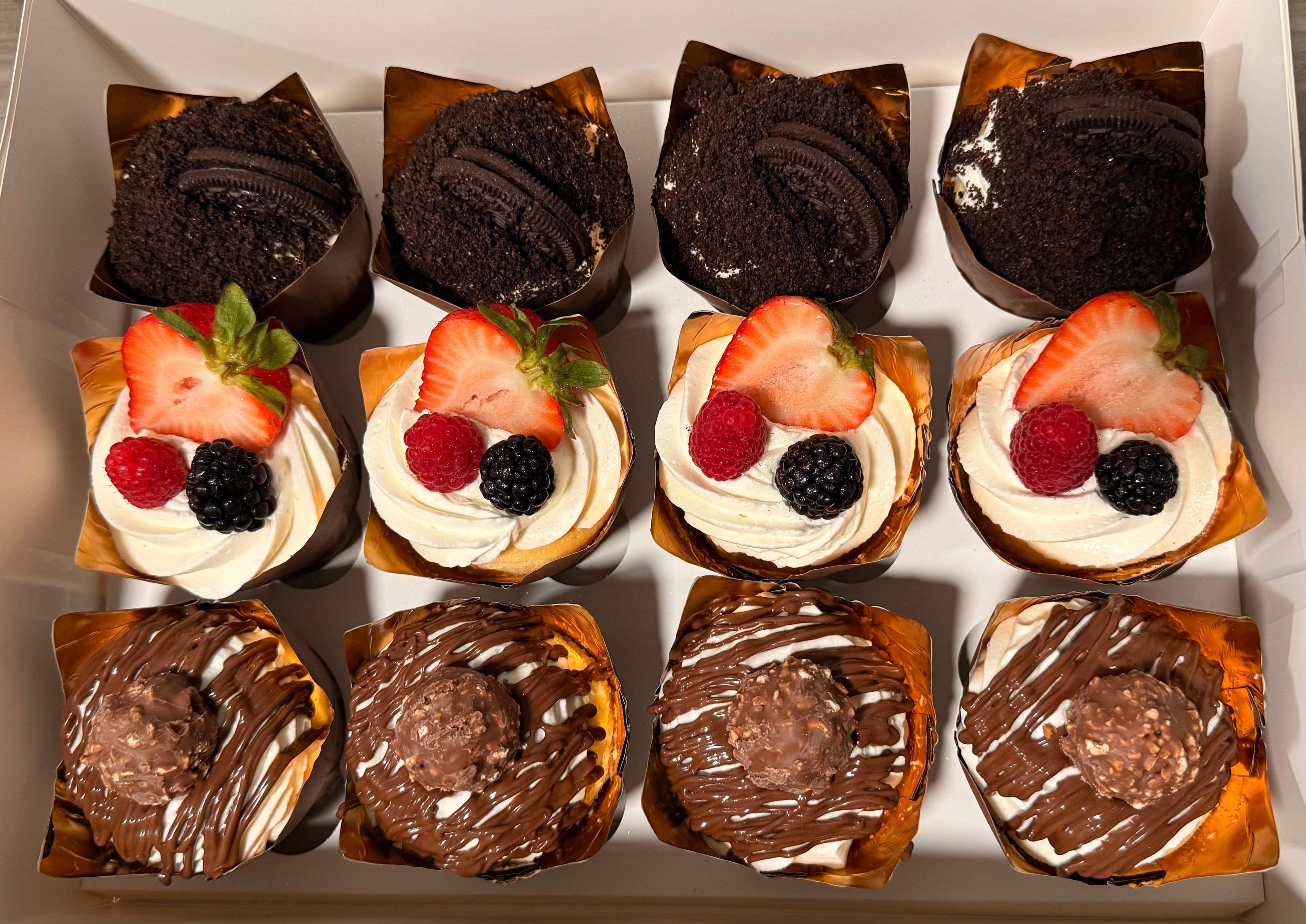 Dozen of Japanese Cheesecake Cupcakes